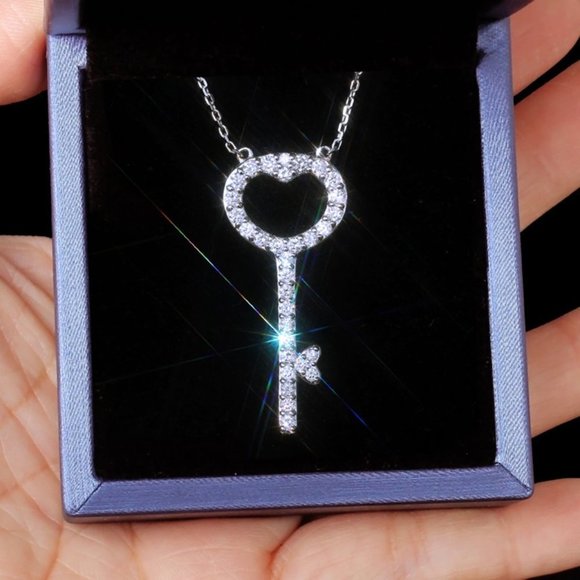 🔥 Key Hollow Heart CZ Dainty Micro Pave Beautiful Necklace for Women, EVGG1060 - Picture 1 of 5